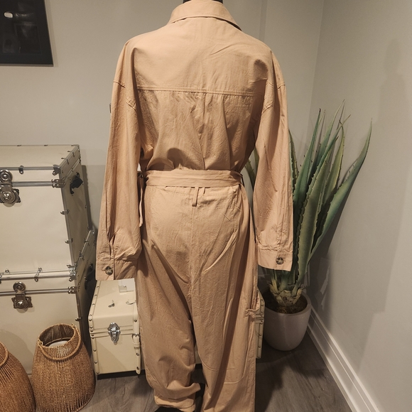 Zara Women's Tan Jumpsuit - Picture 13 of 14